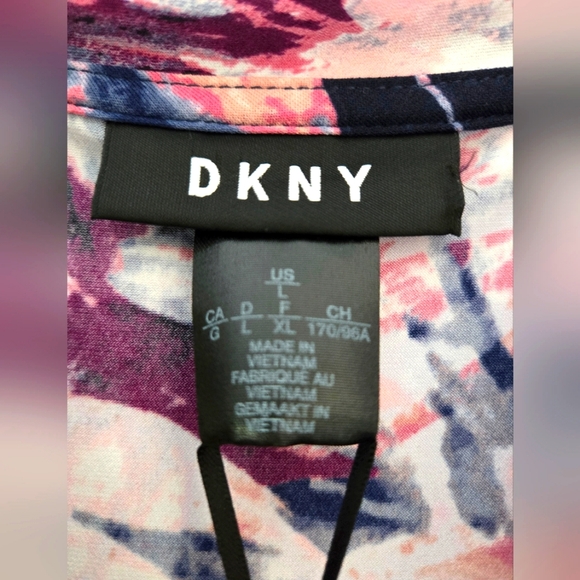 NWT DKNY Faux Wrap Top size L - Picture 3 of 4